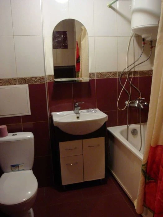 Selling a 2-room apartment near Levada metro station, Sportivnaya street, and Gaga Avenue.