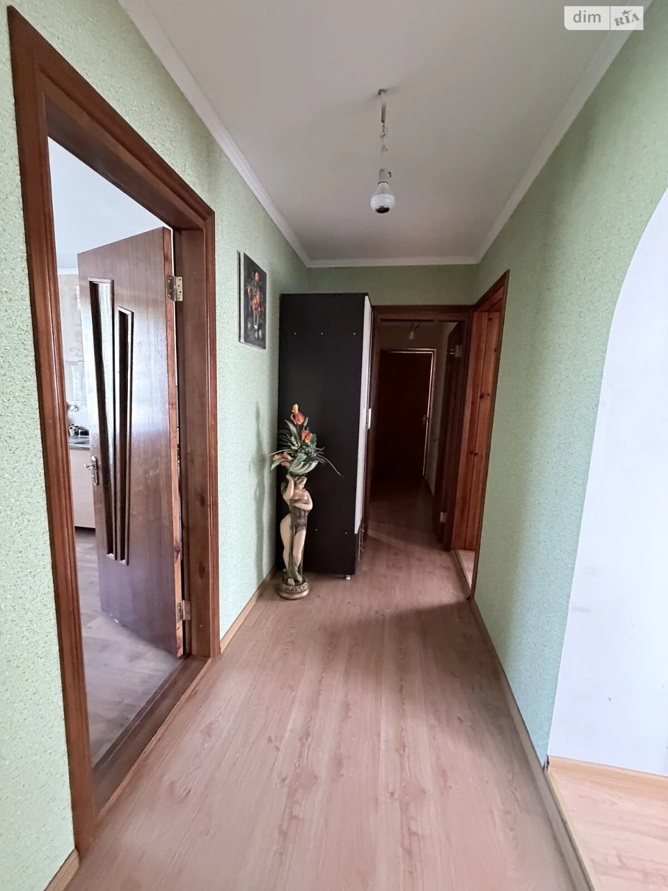 Продаж Дім Лезневе