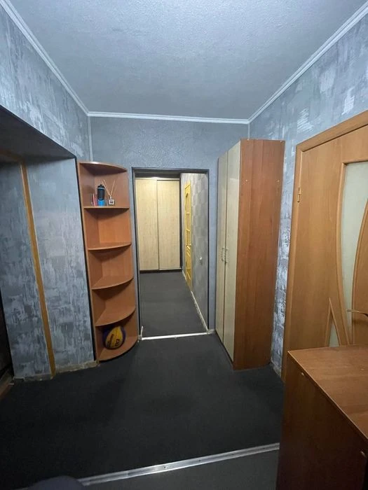 Selling a 2-room isolated apartment in Lipovaya Roshcha,