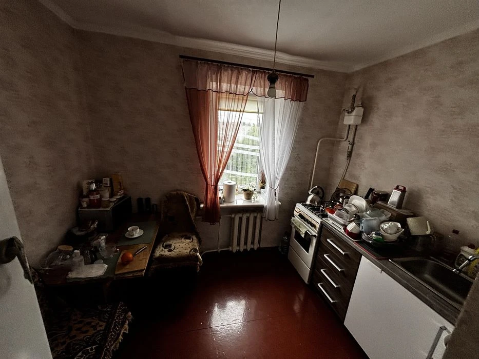 Продам 3х кімнатну квартиру