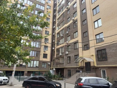 Однокомнатная квартира с индивидуальным отоплением.