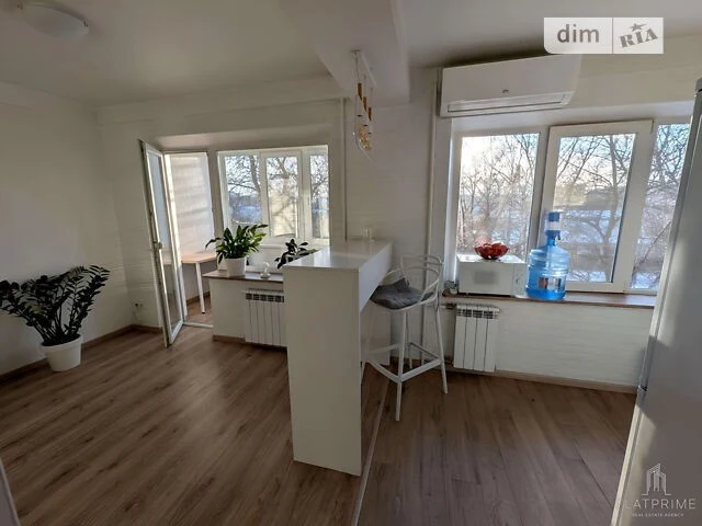 Sale of 1-room apartment 29.8 sq. m. on Solomyanska Street 28 • ID 3