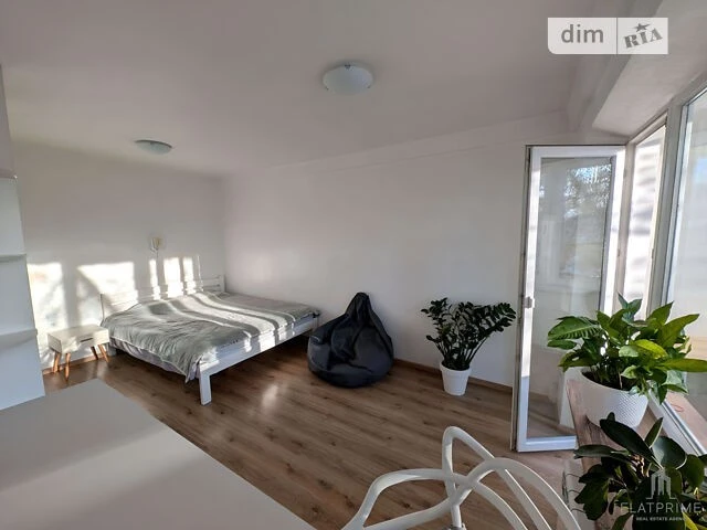 Sale of 1-room apartment 29.8 sq. m. on Solomyanska Street 28 • ID 3