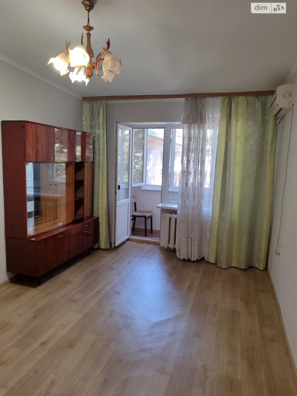 Продажа квартир Приморский.