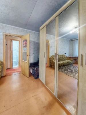 Продам 2х кім.квартиру Б.Хмельницького, рн Варус. iq