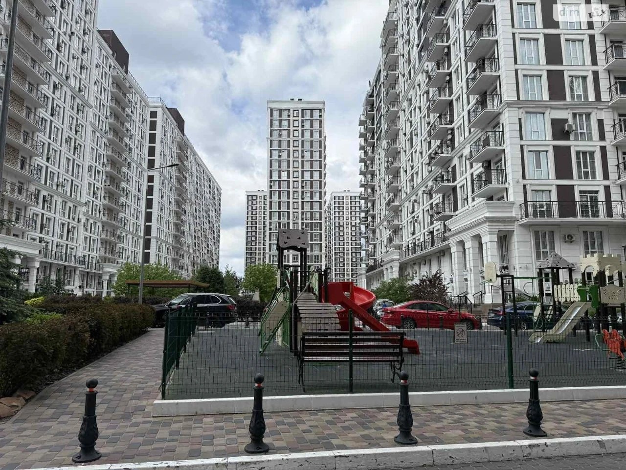 Apartment for sale Holosiiv
