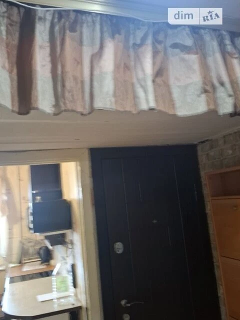 Room for sale 17.5 sq. m. on Azerbaycanska Street 8A • ID 34