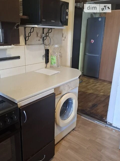 Room for sale 17.5 sq. m. on Azerbaycanska Street 8A • ID 34