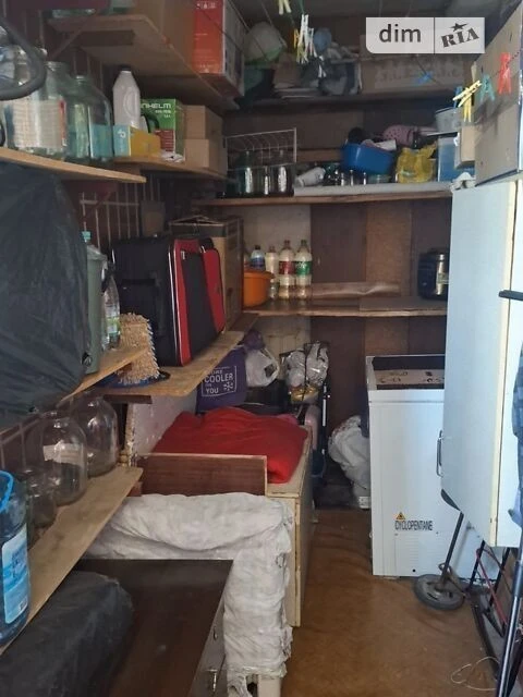 Room for sale 17.5 sq. m. on Azerbaycanska Street 8A • ID 34