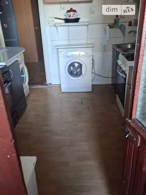 Room for sale 17.5 sq. m. on Azerbaycanska Street 8A • ID 34
