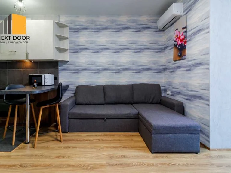 Apartment. Kyiv, Kakhovska Street.