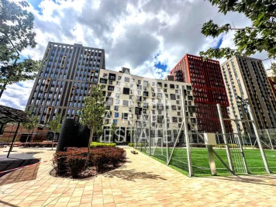 Квартира. Киев, Столичное шоссе, (Дом 7)