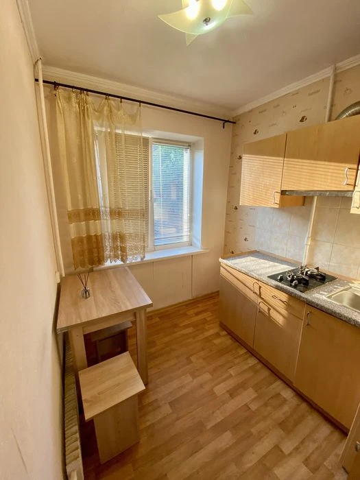 Продам Малосемейку район А. Поля