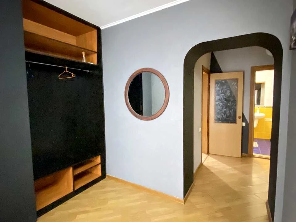 Apartment. Kyiv, Vyshnyakivska St.