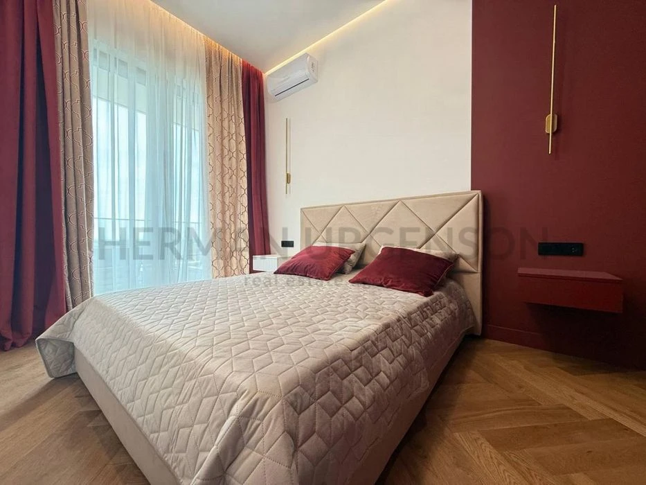 Продаж 2к квартири 63 кв. м / вул. Легоцького, ЖК Park Land