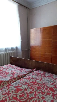 2 rooms, 2/5, North of Independent Ukraine, 25,000 USD