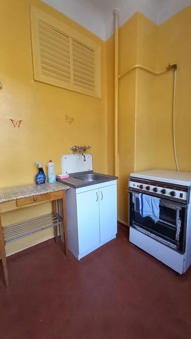 2 rooms, 2/5, North of Independent Ukraine, 25,000 USD