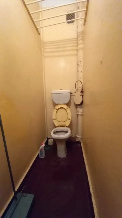2 rooms, 2/5, North of Independent Ukraine, 25,000 USD