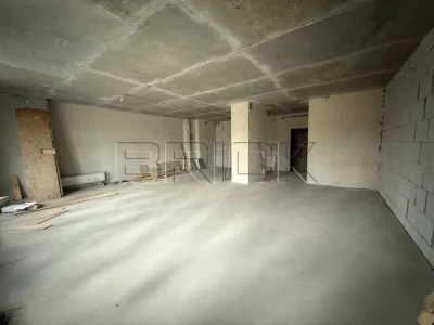 Sale of a 2-room apartment of 81.8m2 in the residential complex Bulvar Fontaniv, st.