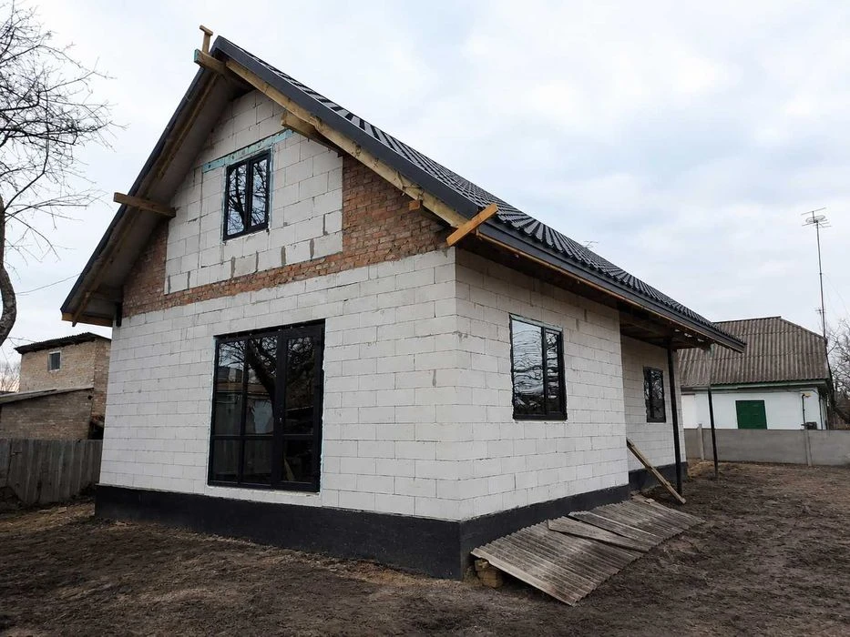 Продаж будинку 85 м2 6 соток + 2 гаражі Подільський р-н №891