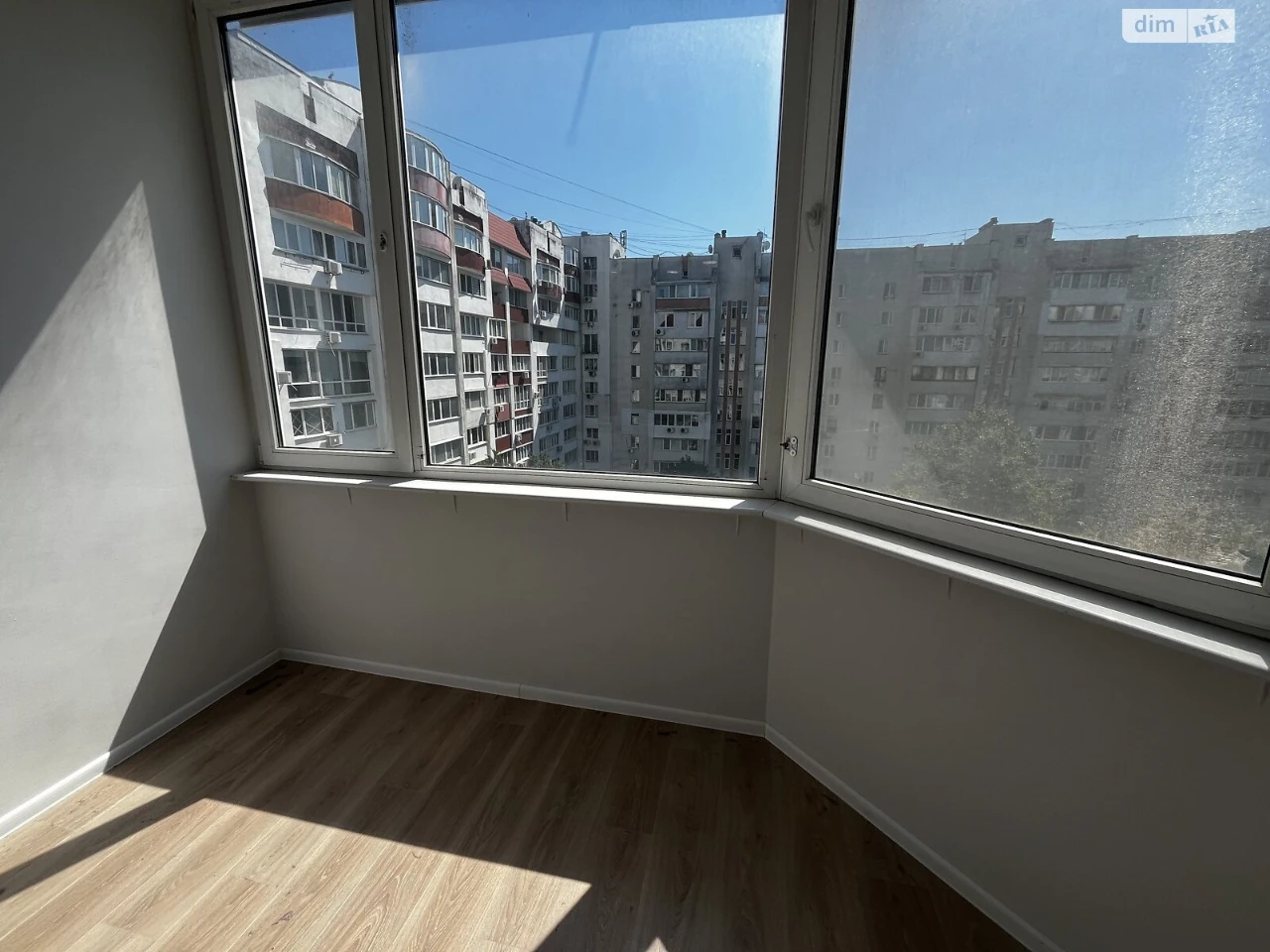 Продажа квартир Приморский.