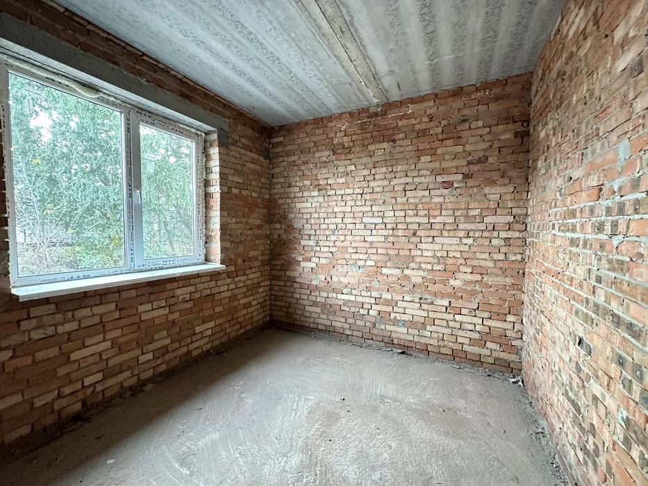 Townhouse / Duplex Baske highway Yuzvinska