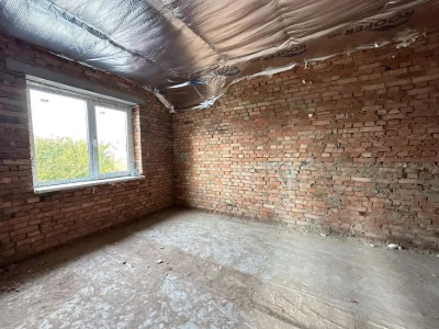 Townhouse / Duplex Baske highway Yuzvinska