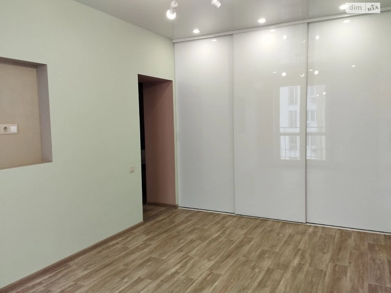 Sale Apartment Saltivskyi