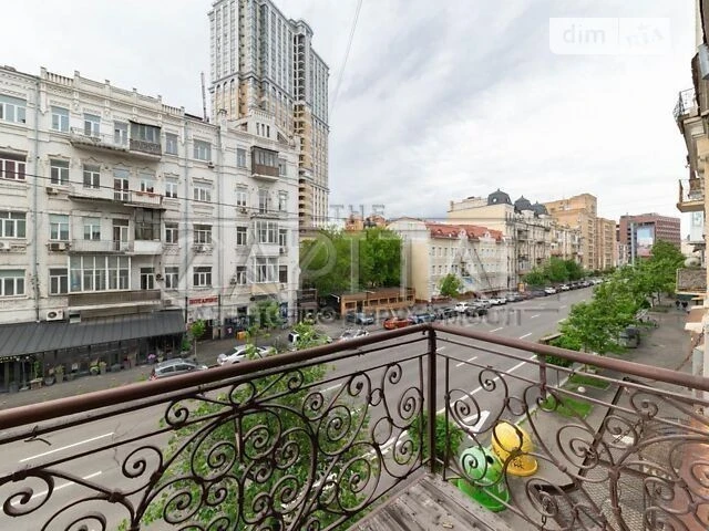 Продаж 5к квартири 225 кв. м на вул. Саксаганського 28 • ID