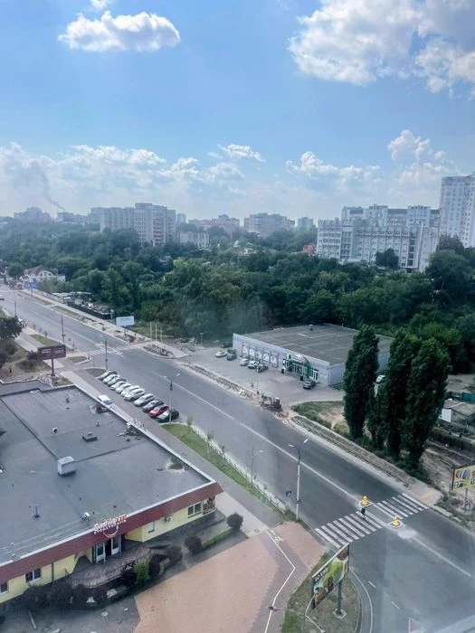 Продається Квартира 1к 48м р-н Митниця, вул. Жужоми 1