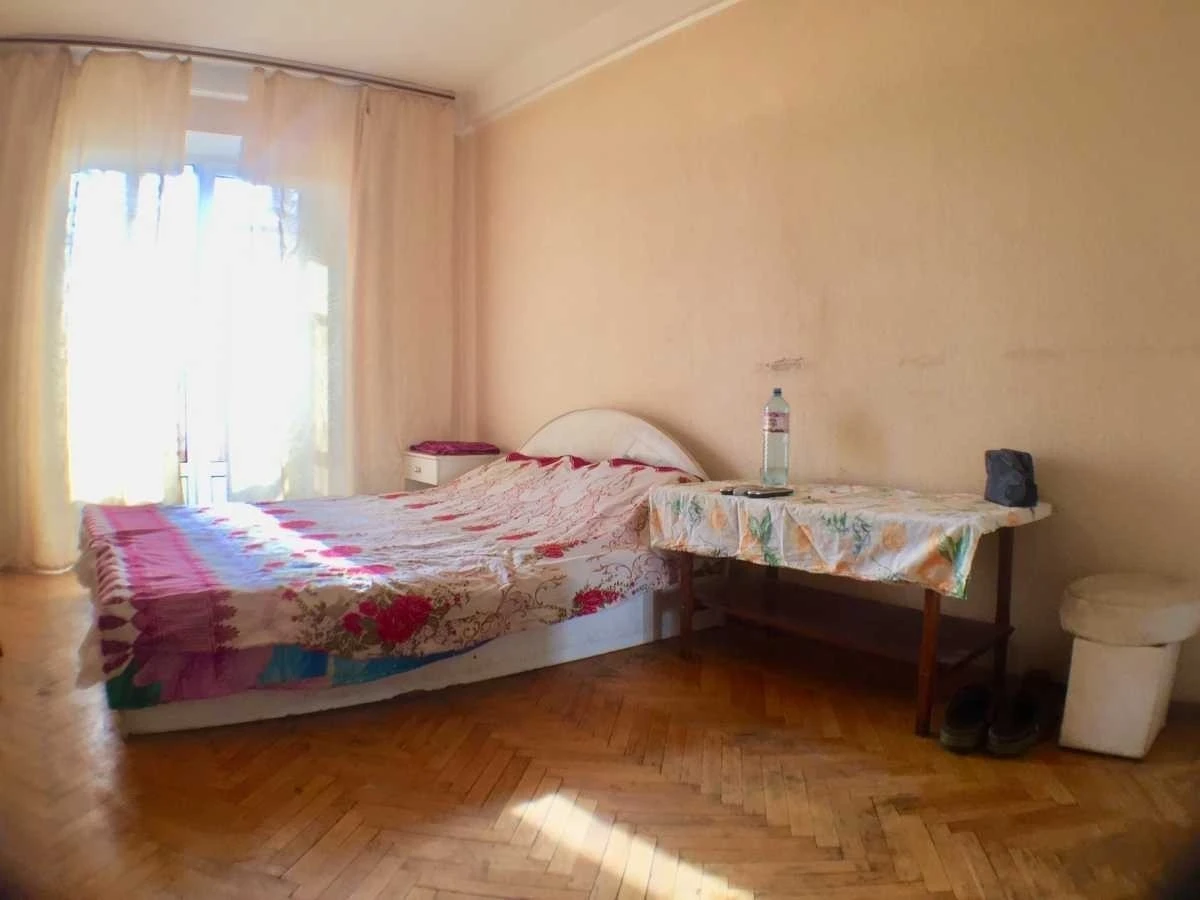 2-room apartment for sale 56 m², Bereznyakivska St., 12