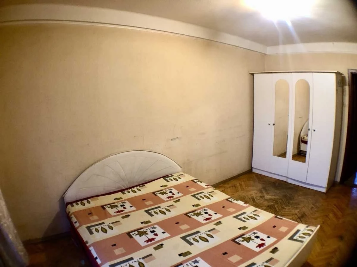 2-room apartment for sale 56 m², Bereznyakivska St., 12