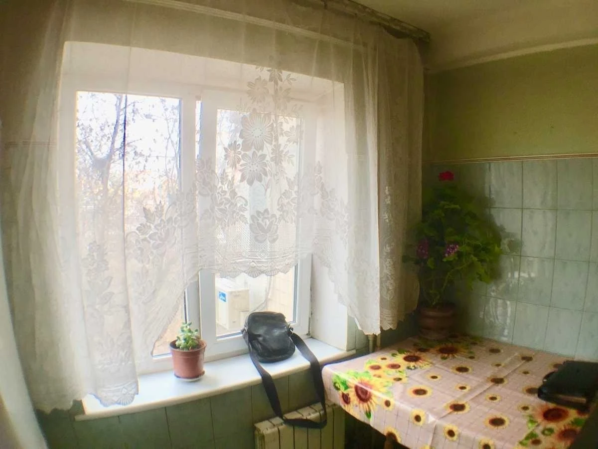 2-room apartment for sale 56 m², Bereznyakivska St., 12