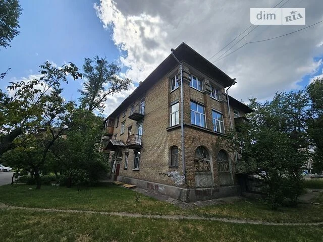 Продаж 2к квартири 57.6 кв. м на просп. Леоніда Каденюка 8 •
