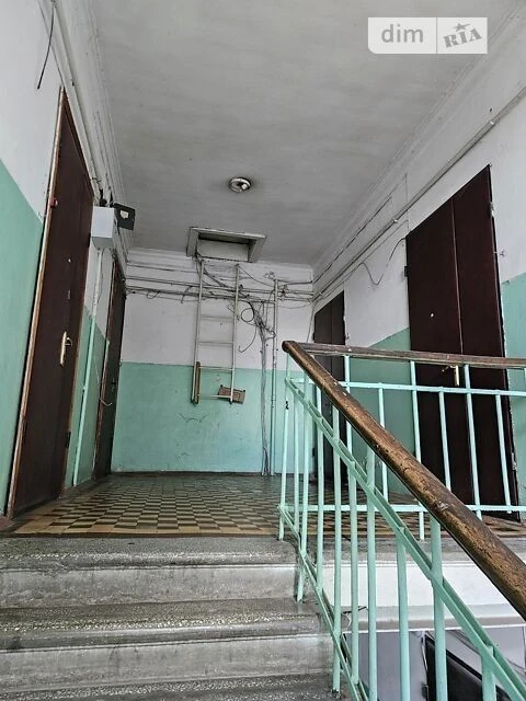 Продаж 2к квартири 57.6 кв. м на просп. Леоніда Каденюка 8 •