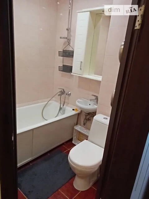 Sale of 1-room apartment 32.5 sq. m. on Mykola Ushakova Street 8 • ID