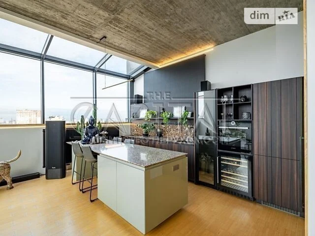 For sale 2-room apartment 97 sq. m. on Pankivska Street 20/82 • ID 3