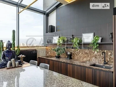 For sale 2-room apartment 97 sq. m. on Pankivska Street 20/82 • ID 3