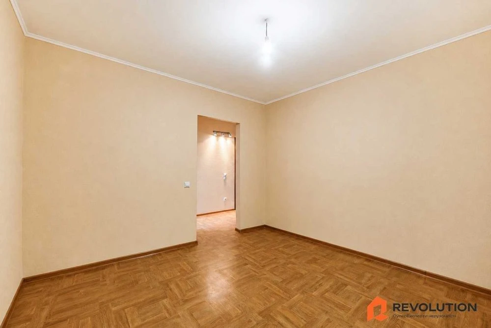 No commission. 3-room apartment for sale 93.29m2, Navigator 2 residential complex, st.