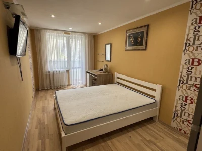 I will sell a 2-room apartment in Kyiv