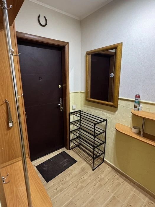 I will sell a 2-room apartment in Kyiv