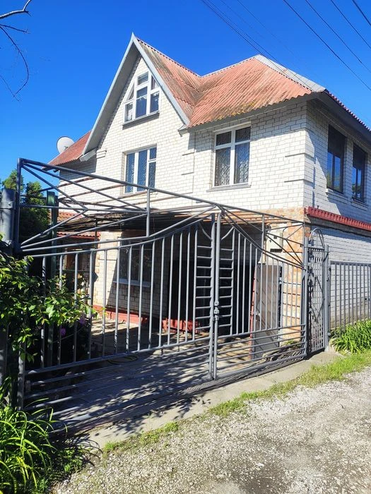 For sale 3-storey cottage Vilnokuryanivske