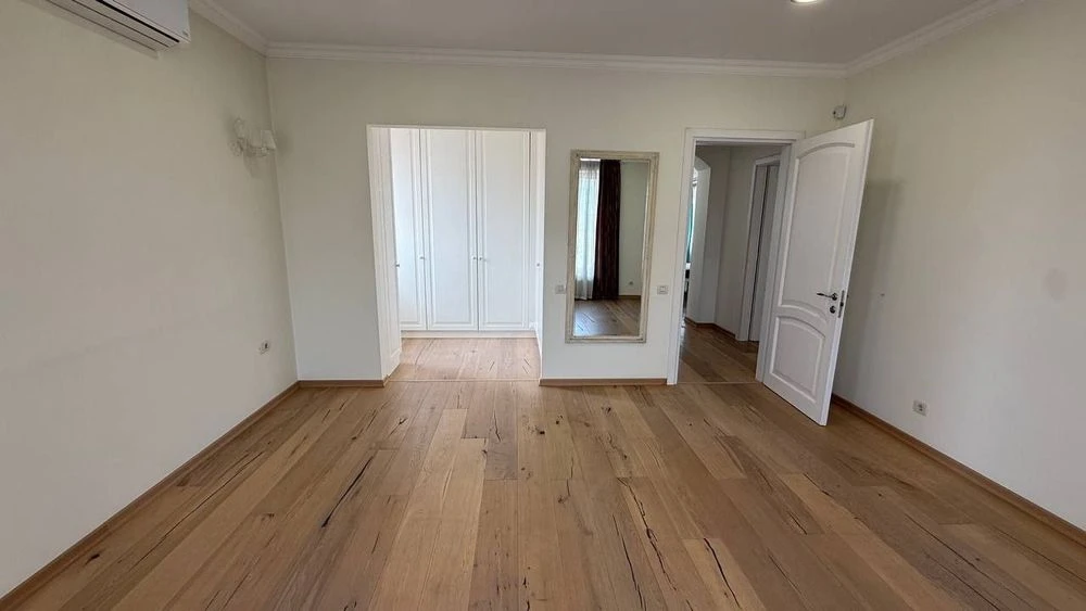 Tairovo / Vyliamsa, I will sell a chic house of 240 sq.m.