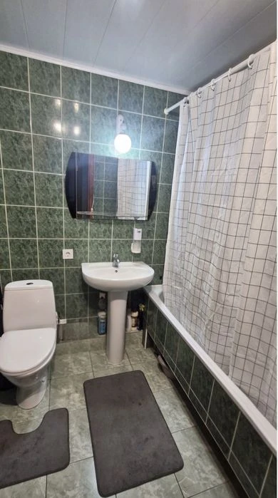 * Продаж 2-кімнатної квартири, р-н  Хімселище.