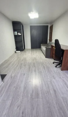 * Продаж 2-кімнатної квартири, р-н  Хімселище.