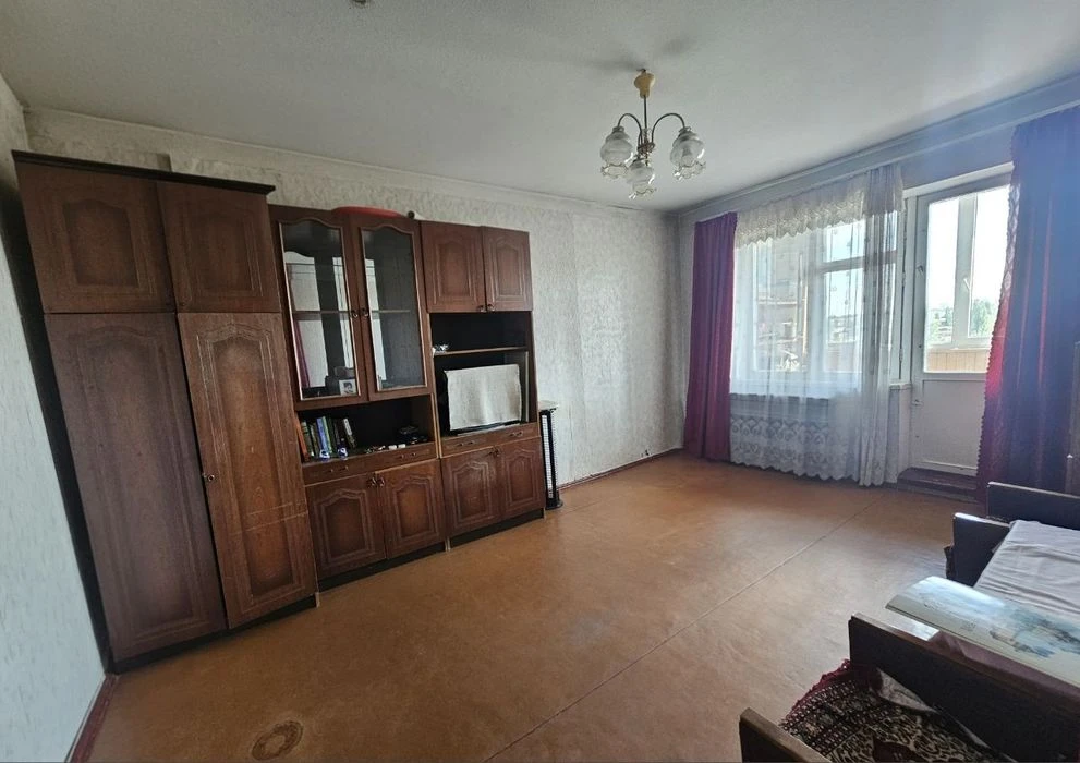 2-к вул. Мирослава  Поповича (Семашка)  17  м. Академмістечк