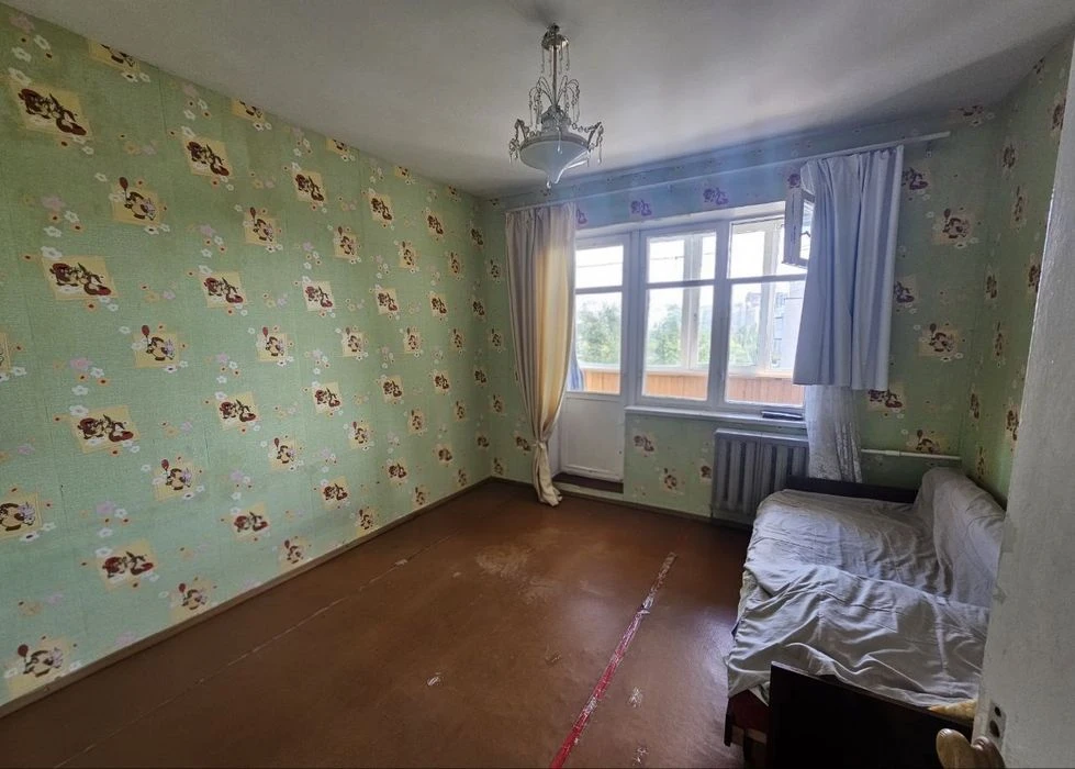 2-к вул. Мирослава  Поповича (Семашка)  17  м. Академмістечк