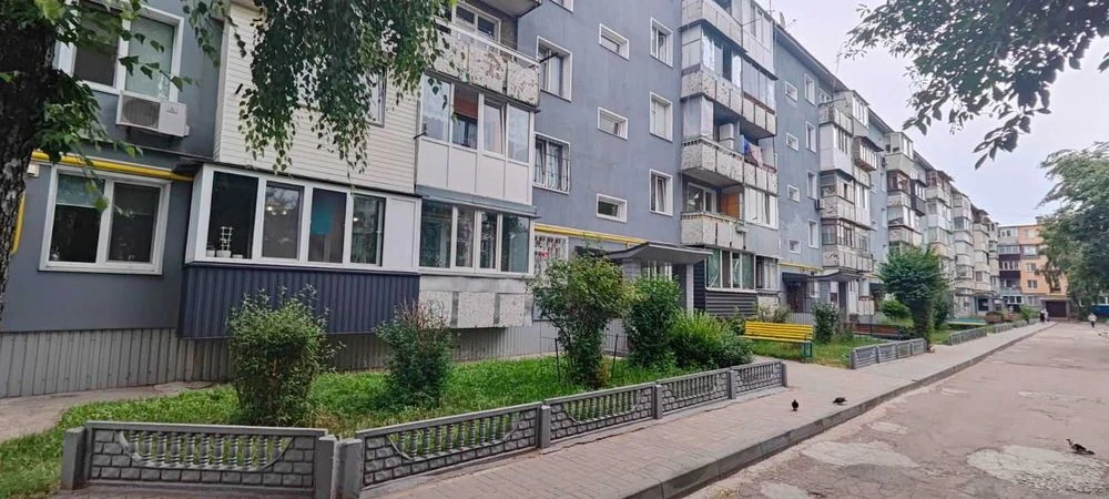 Продаж 3-кім. квартири по вул.Нарбутівська в районі Хлібзаво