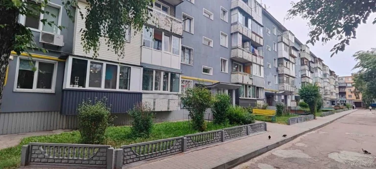 Продаж 3-кім. квартири по вул.Нарбутівська в районі Хлібзаво