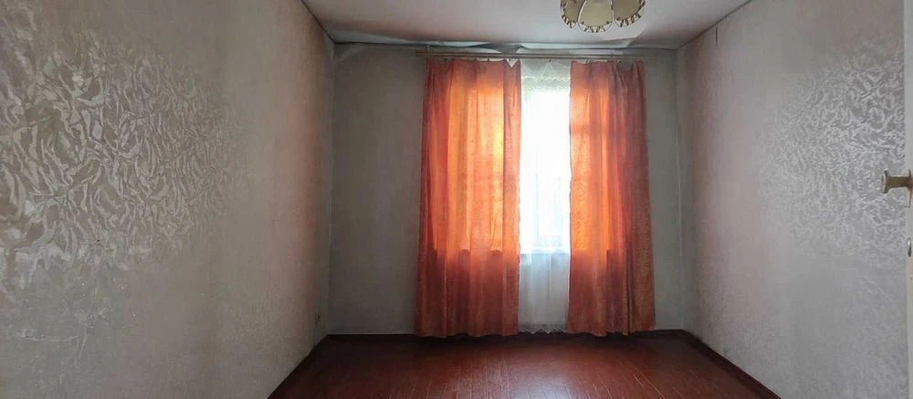 Продаж 3-кім. квартири по вул.Нарбутівська в районі Хлібзаво